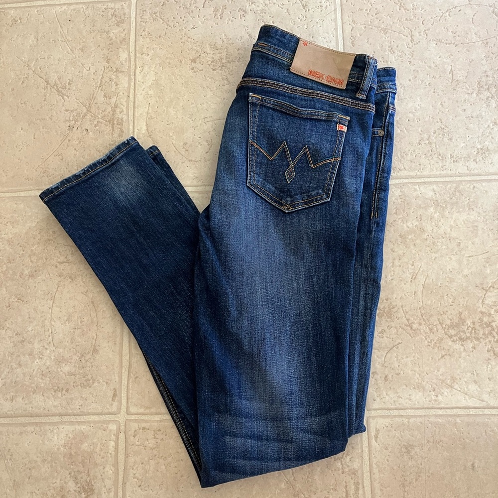 MEK blue jeans size 29 waiste 31 length